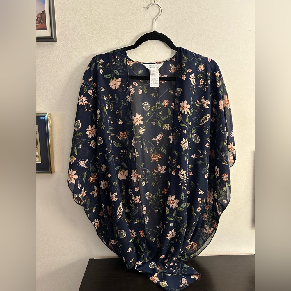 Market & Spruce Floral Sheer Kimono